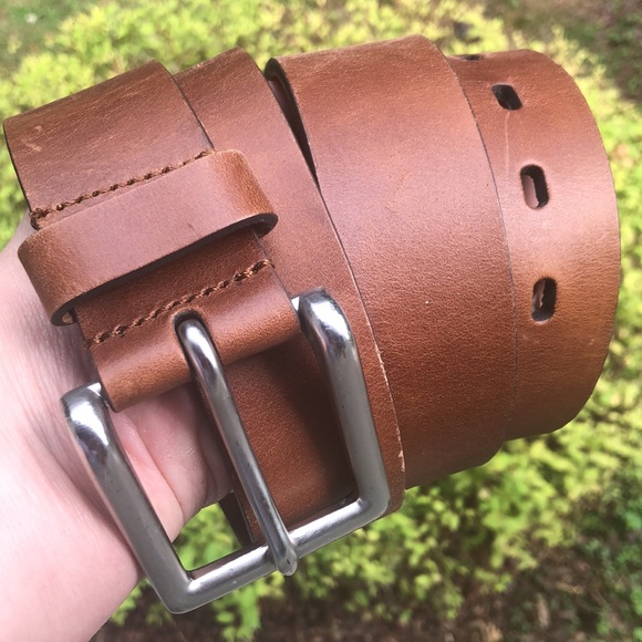 Boutique Size 2X (46-48) Smooth Leather Classic Brown Bright Silver HW $79 NEW - Picture 1 of 16